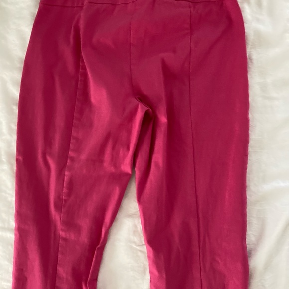 Preppy cropped pants detailed hem - Picture 3 of 3